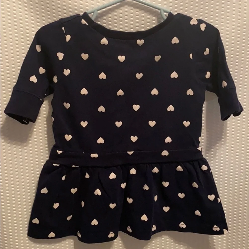 - Carters Pokadot Dress w/ pink bow 2T